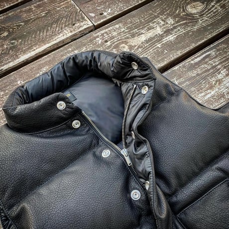 FINE CREEK ＆CO【Law / ロー】ﾚｻﾞｰﾀﾞｳﾝﾍﾞｽﾄ（BLACK) 2026年11月末〜2027年2月末入荷予定分！！ご予約