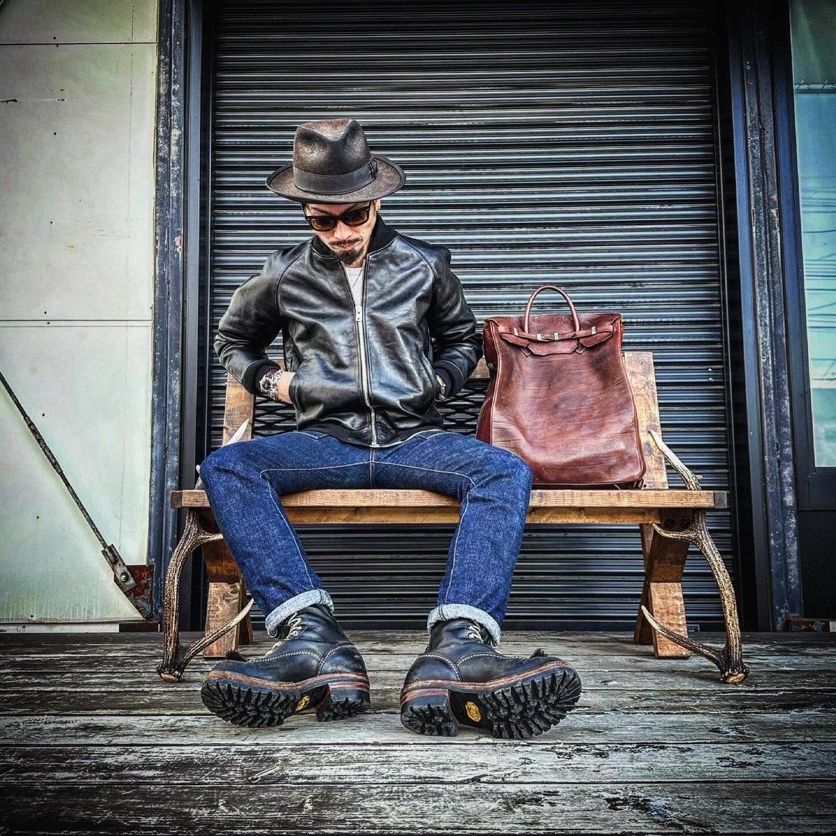 FOUNTAINHEAD LEATHER【LAMBDA/ ラムダ】黒42 FOUNTAINHEAD LEATHER【LAMBDA/ ラムダ】【BLACK】2025年11