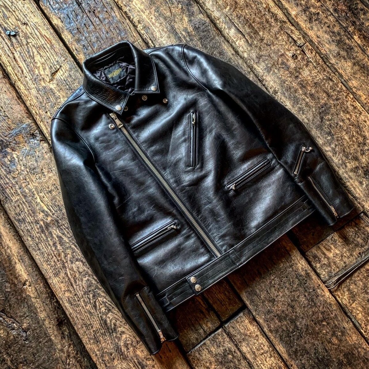 FINE CREEK ＆CO 【Clubman / ｸﾗﾌﾞﾏﾝ 】Horse | ・ ・・D