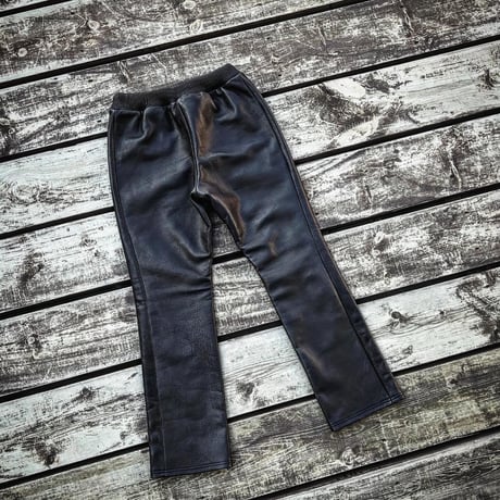 MOSSIR【Lalk / ﾗﾙｸ】washable leather track pants(ﾌｧｲﾝｸﾘｰｸ)