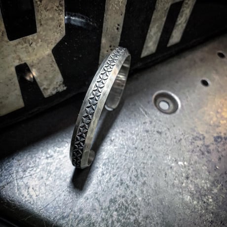 【CELLMAN2DEERMES】  （MASAYOSHI）/ Bow bangle