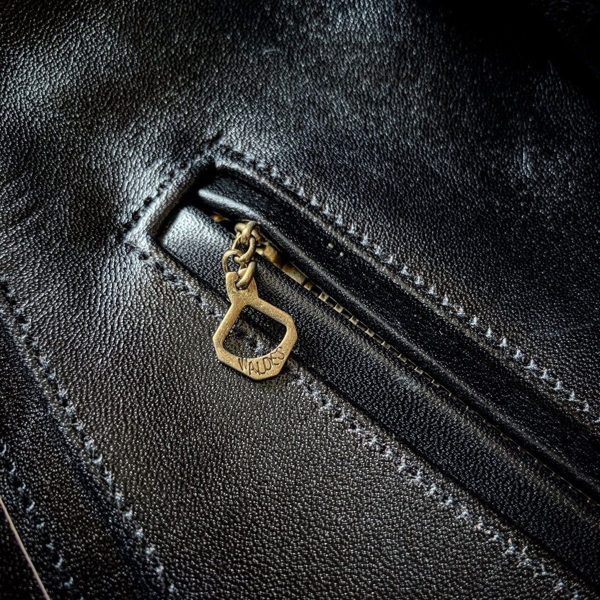 FINECREEK&CO Roberts 42 / ファインクリーク ロバーツ FINE CREEK ＆CO 【Roberts / ﾛﾊﾞｰﾂ 】 | ・ ・・Danny