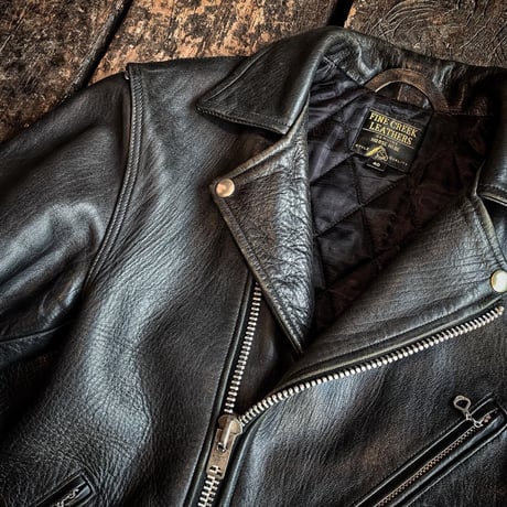 FINE CREEK LEATHERS【Leon / レオン】(Custom) (BLACK)　2027年11月末～2028年9月末入荷予定分！！ご予約