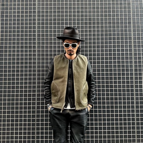 CWORKS【Novelist】All Leather deck vest OLIVE  ( horse / mouton ) 2026年４月末～2026年12月末入荷予定！！ご予約