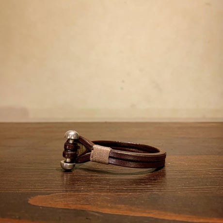 Dutch Leather Company × MASAYOSHI array bracelet