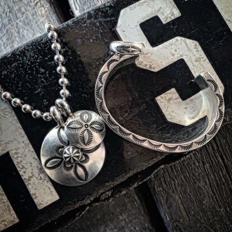 【CELLMAN2DEERMES】  （MASAYOSHI）/ Y pendant