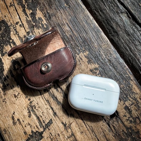 Dutch Leather Company × MASAYOSHI AirPods Pro case