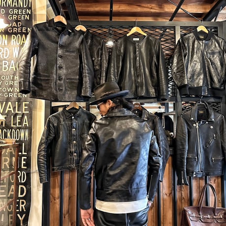 FOUNTAINHEAD LEATHER【OMICRON / オミクロン】【BLACK】2026年12月下旬～2027年2月下旬入荷予定！！ご予約