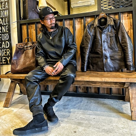 MOSSIR【lover / ﾛｰﾊﾞｰ】stretch leather sweat pants (ﾌｧｲﾝｸﾘｰｸ)