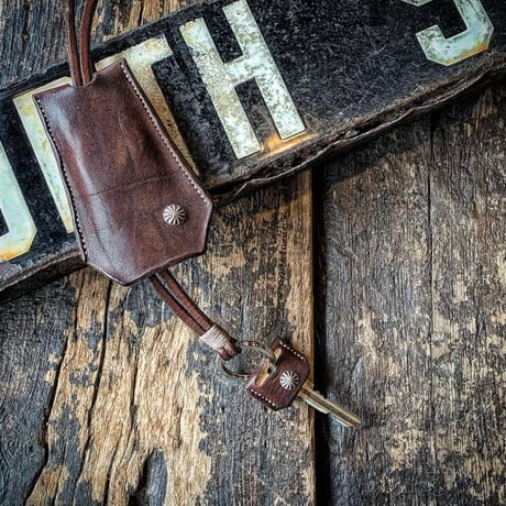 Dutch Leather Company ×  MASAYOSHI key Sacoche