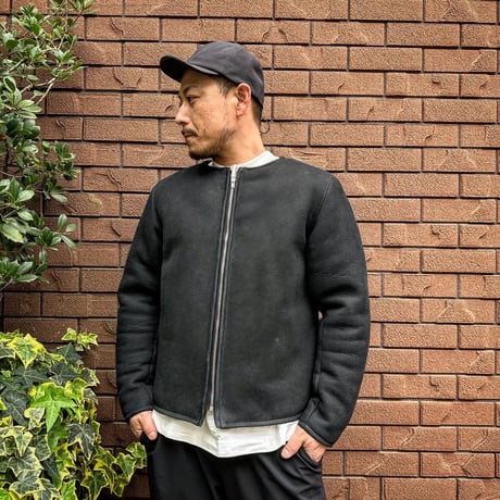 CWORKS【Bouton / ﾊﾞｰﾄﾝ】 Mouton collarless jacket (BLACK) FINE CREEK