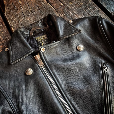 FINE CREEK LEATHERS【Leon / レオン】(Custom) (BLACK)　2027年11月末～2028年9月末入荷予定分！！ご予約