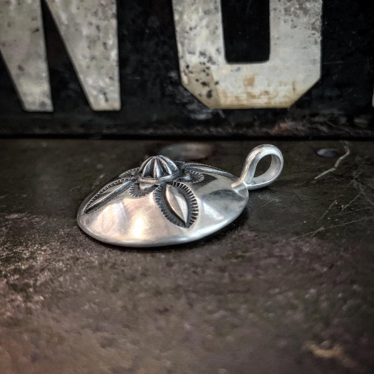 CELLMAN2DEERMES】 （MASAYOSHI）/ Y pendant | ・ ・