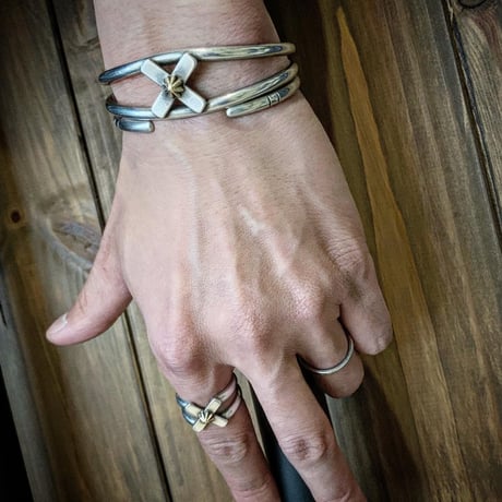 【CELLMAN2DEERMES】  （MASAYOSHI）/ < <slim bracelet
