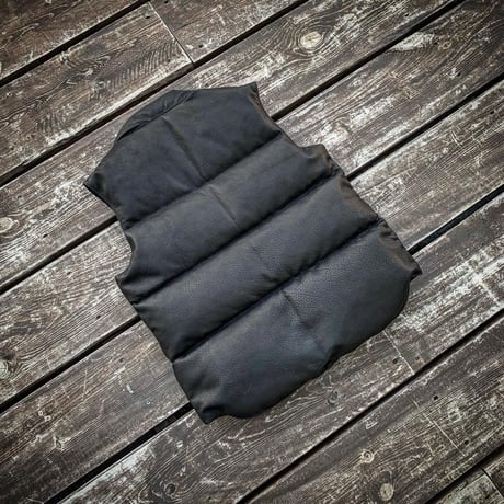 FINE CREEK ＆CO【Law / ロー】ﾚｻﾞｰﾀﾞｳﾝﾍﾞｽﾄ（BLACK) 2026年11月末〜2027年2月末入荷予定分！！ご予約