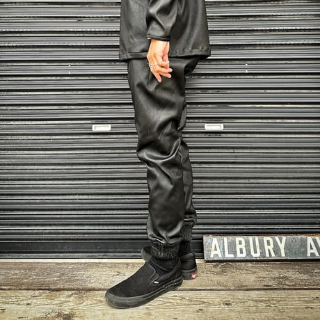 MOSSIR【lover / ﾛｰﾊﾞｰ】stretch leather sweat pants (ﾌｧｲﾝｸﾘｰｸ)