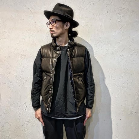 FINE CREEK ＆CO【Law / ロー】ﾚｻﾞｰﾀﾞｳﾝﾍﾞｽﾄ（BLACK) 2026年11月末〜2027年2月末入荷予定分！！ご予約