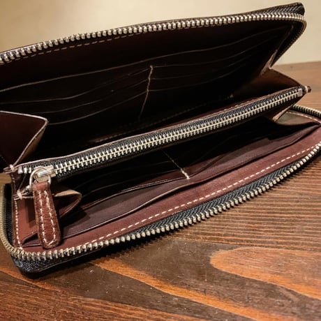 Dutch Leather Company ×  MASAYOSHI round zip long wallet