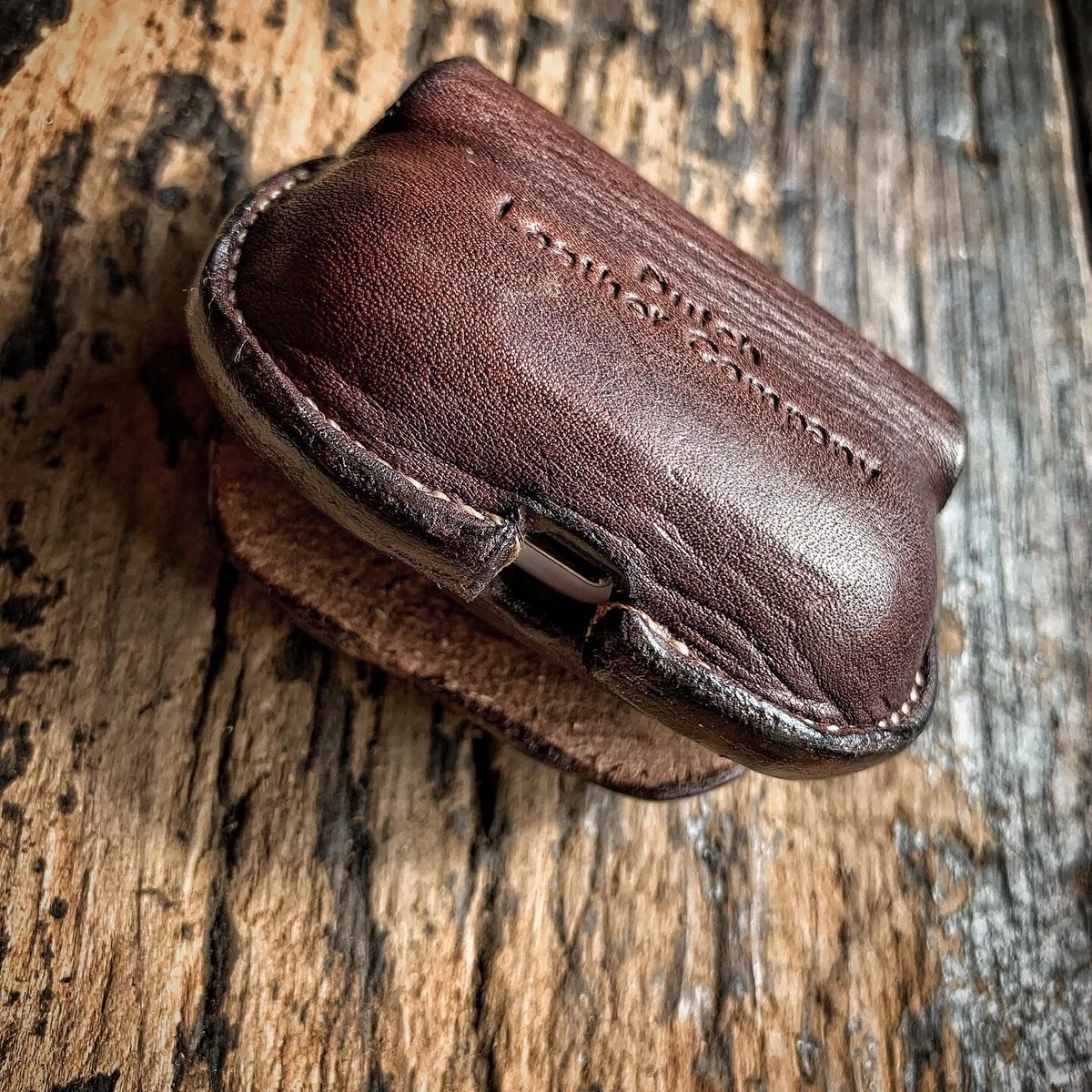 Dutch Leather Company × MASAYOSHI AirPods Pro c