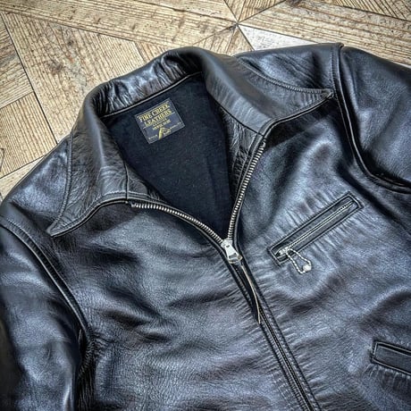 FINE CREEK LEATHERS【Triangle/ﾄﾗｲｱﾝｸﾞﾙ】2027年4月末～2027年10月末入荷予定分！！ご予約