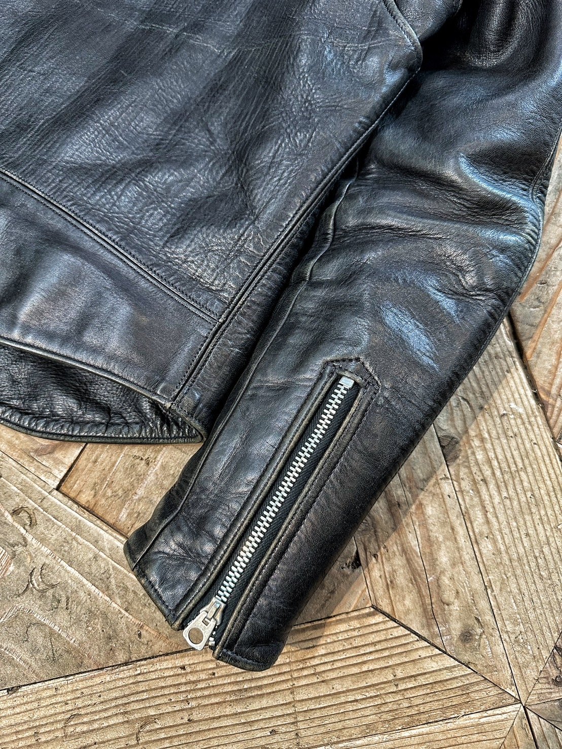 FINE CREEK LEATHERS【Richard/リチャード】2026年10月末~20 FINE CREEK LEATHERS【Richard/リチャード】2026年10月末~20