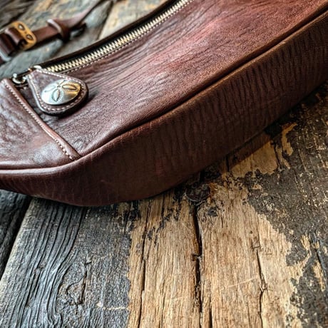 Dutch Leather Company × MASAYOSHI 【Body bag】〜irregular〜