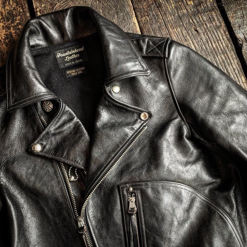 FOUNTAINHEAD LEATHER【Beta / ベータ】【BLACK】2025年11 FOUNTAINHEAD LEATHER【Beta / ベータ】【BLACK】2025年11