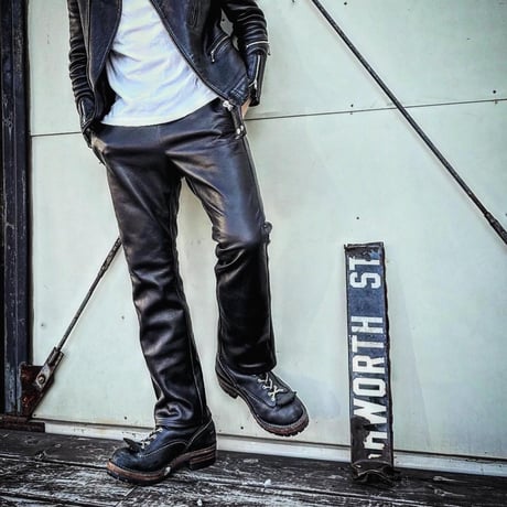 MOSSIR【Lalk / ﾗﾙｸ】washable leather track pants(ﾌｧｲﾝｸﾘｰｸ)
