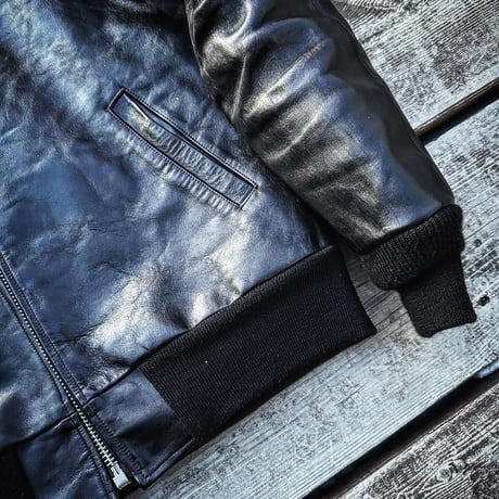 FOUNTAINHEAD LEATHER【LAMBDA/ ラムダ】【BLACK】