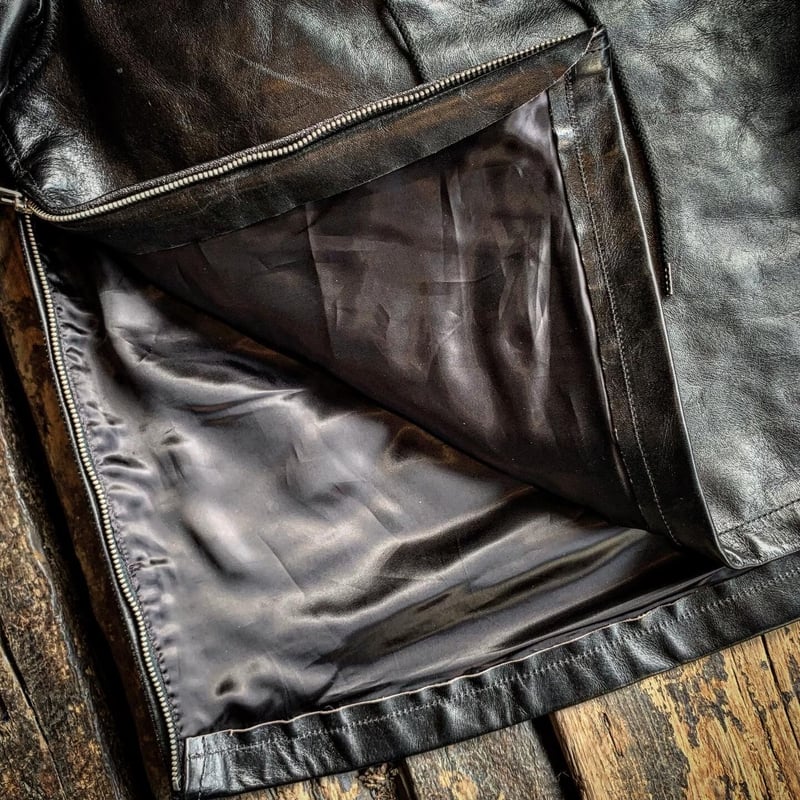 FOUNTAINHEAD LEATHER【Epsilon / ｲﾌﾟｼﾛﾝ 】【BLACK】