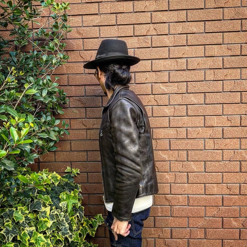 【美品】FINE CREEK ＆CO eric 馬革　エリック　海外仕様　42 美品】FINE CREEK ＆CO eric 馬革エリック海外仕様42