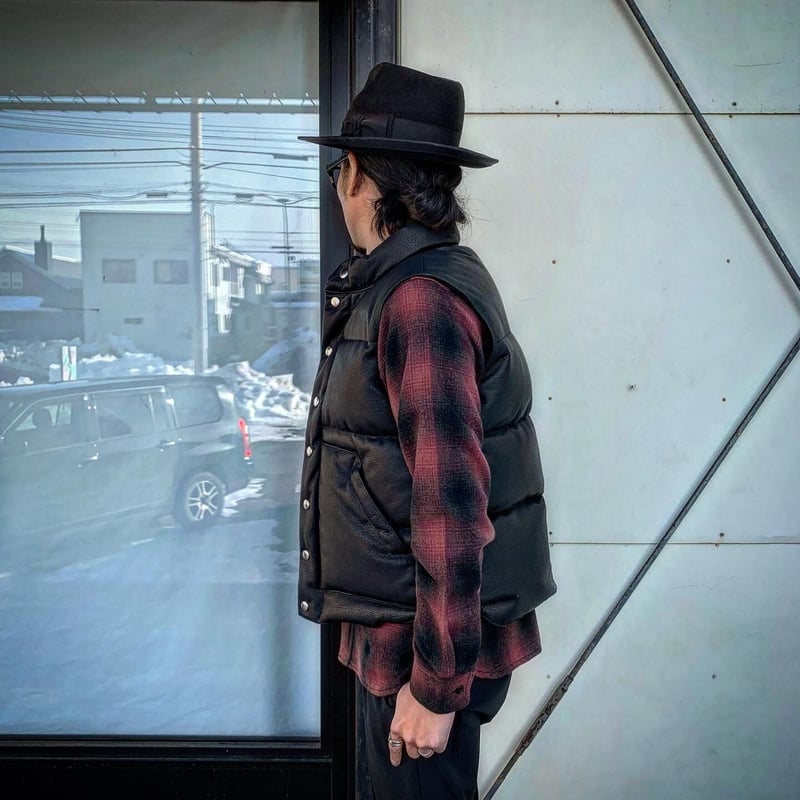 【MASU様、専用】ファインクリークレザーズレザーダウンベスト　ロー　サイズ44 FINE CREEK ＆CO【Law / ロー】ﾚｻﾞｰﾀﾞｳﾝﾍﾞｽﾄ（BLACK) | ・