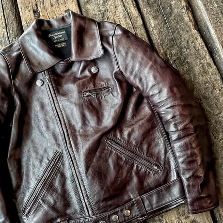 FOUNTAINHEAD LEATHER【OMICRON / オミクロン】【BROWN】2026年12月下旬～2027年2月下旬入荷予定！！ご予約