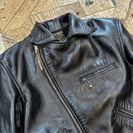 FINE CREEK LEATHERS【Death Valley/ﾃﾞｽﾊﾞﾚｰ】2026年10月末～2027年4月末入荷予定分！！ご予約
