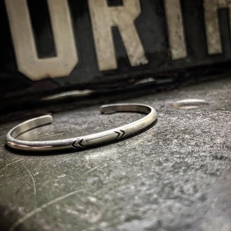 【CELLMAN2DEERMES】  （MASAYOSHI）/ < <slim bracelet