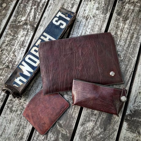Dutch Leather Company MacBook Pro case & Mouse pad