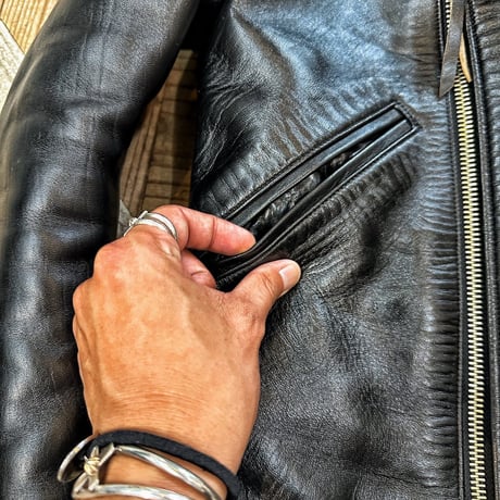 FINE CREEK LEATHERS【Death Valley/ﾃﾞｽﾊﾞﾚｰ】2026年10月末～2027年4月末入荷予定分！！ご予約
