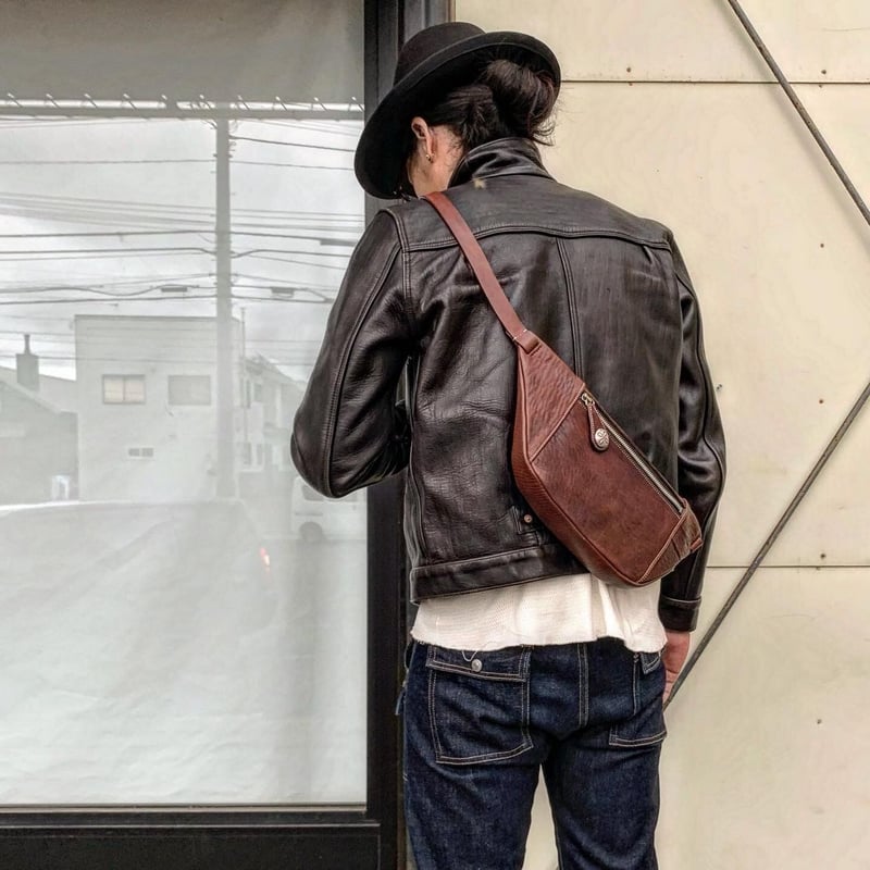 Dutch Leather Company × MASAYOSHI 【Body bag】 | Dutch Leather Company × MASAYOSHI 【Body bag】 |
