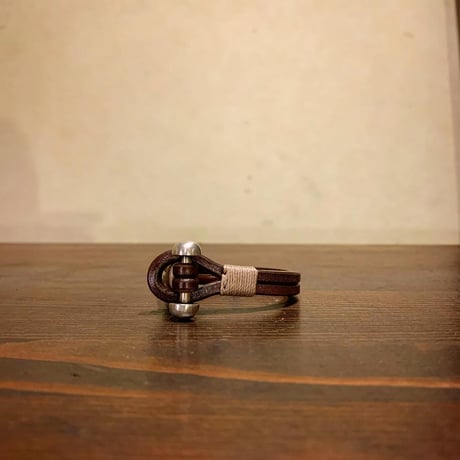 Dutch Leather Company × MASAYOSHI array bracelet