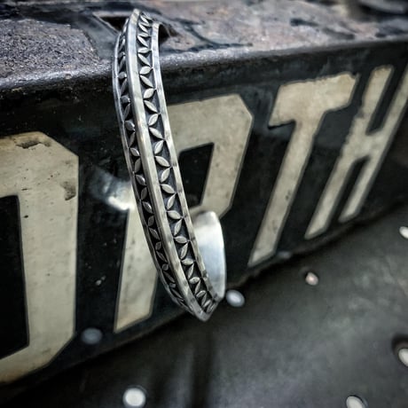 【CELLMAN2DEERMES】  （MASAYOSHI）/ G triangle bangle