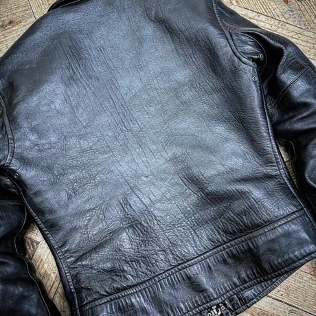 FINE CREEK LEATHERS【Triangle/ﾄﾗｲｱﾝｸﾞﾙ】2027年4月末～2027年10月末入荷予定分！！ご予約