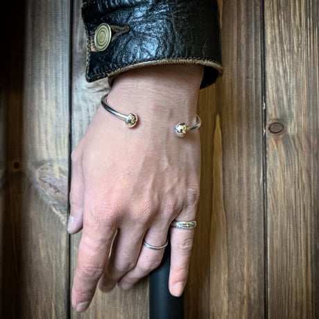 【CELLMAN2DEERMES】  （MASAYOSHI）/ array bracelet