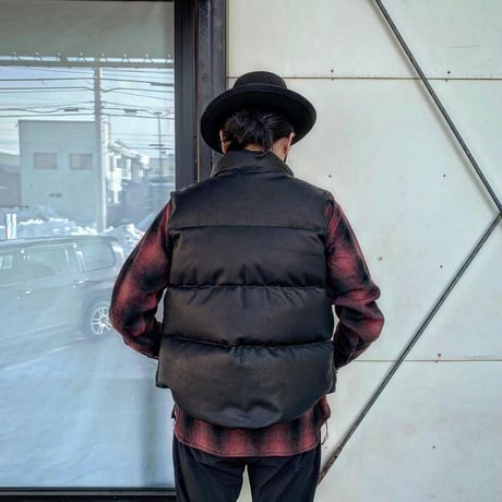 FINE CREEK ＆CO【Law / ロー】ﾚｻﾞｰﾀﾞｳﾝﾍﾞｽﾄ（BLACK) 2026年11月末〜2027年2月末入荷予定分！！ご予約