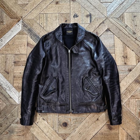 FINE CREEK ＆CO【Rosen jacket / ﾛｰｾﾞﾝｼﾞｬｹｯﾄ】 zip cossack (horse) BLACK