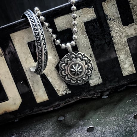 【CELLMAN2DEERMES】  （MASAYOSHI）/ G triangle bangle