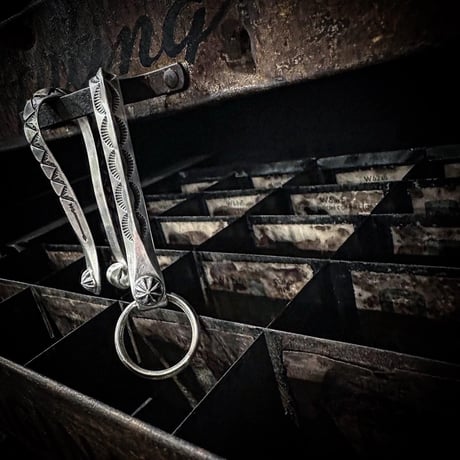 【CELLMAN2DEERMES】  （MASAYOSHI）/ key hook Xstamp