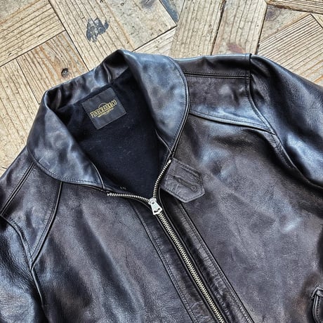 FINE CREEK ＆CO【Rosen jacket / ﾛｰｾﾞﾝｼﾞｬｹｯﾄ】 zip cossack (horse) BLACK