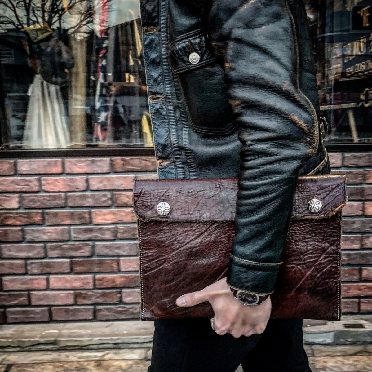 Dutch Leather Company × MASAYOSHI clutch bag（L）