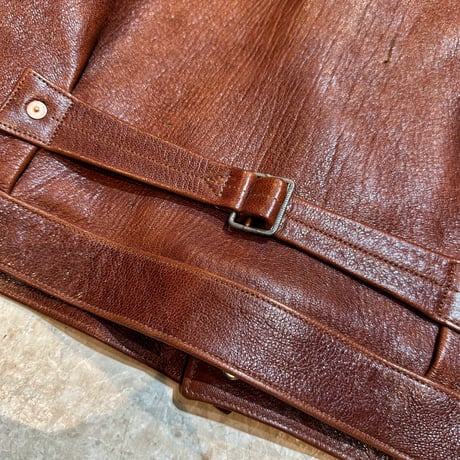 HIGHLARGE LEATHERS【New Castle HTD】1st BROWN 2026年9月末～2026年12月末入荷予定分！！ご予約