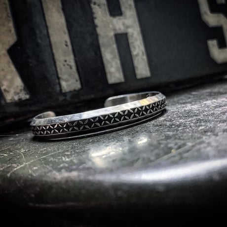 【CELLMAN2DEERMES】  （MASAYOSHI）/ Bow bangle
